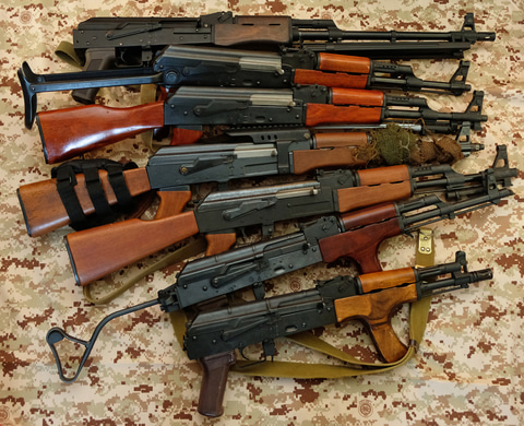 特別企画 カラシニコフ突撃銃 への我が 偏愛 26年のサバイバルゲーム歴の中で思い出に残るakエアガンを語る Hobby Watch