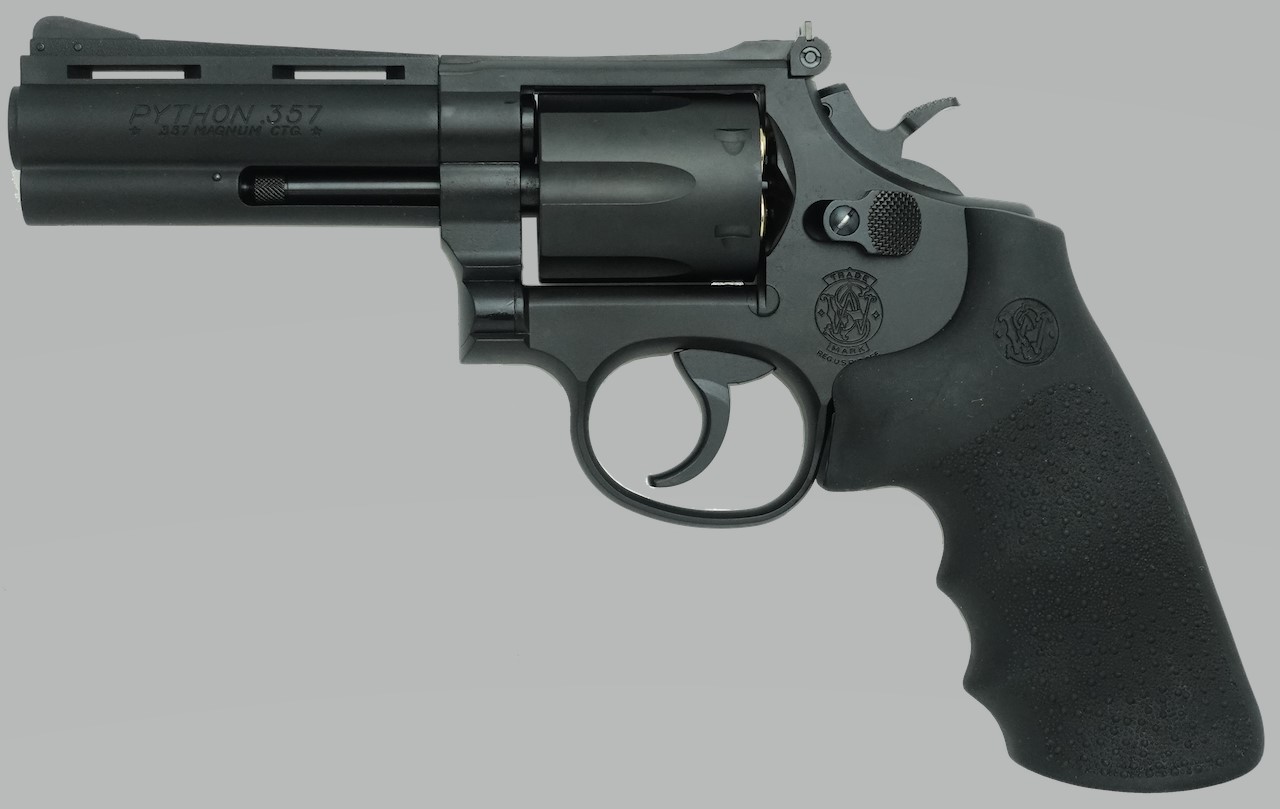 圧倒的な存在感を放つガスガン Smolt Revolver 4inch Hw Ver 3 が6月に発売 Hobby Watch