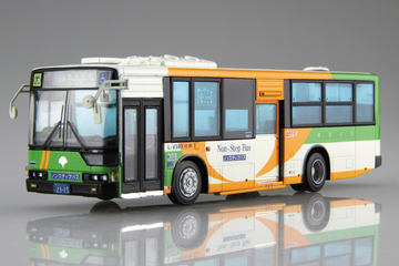 東京と神奈川を中心に活躍するバス 三菱ふそう エアロスター