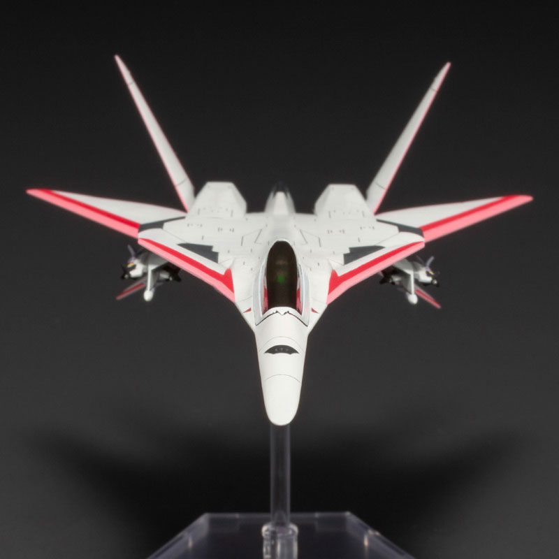 あみあみにてプラモデル「1/144 ACE COMBAT INFINITY XFA-27」が40