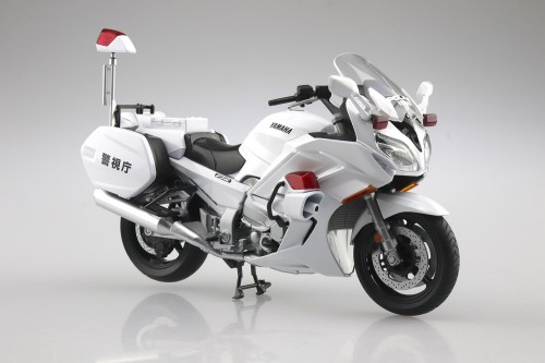 【希少】アオシマ　白バイ　1/12 HONDA YAMAHA 2台セット　警視庁 アオシマ、完成品モデル「YAMAHA FJR1300P 白バイ（警視庁）」9月発売
