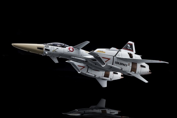 アルカディア「1/60完全変形VF-4A ライトニングIII 一条輝 搭乗機