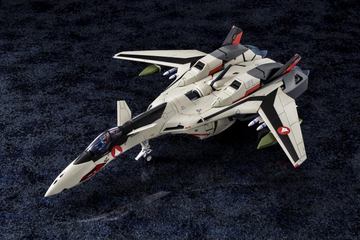 アルカディアの変形フィギュア「マクロスプラス 1/60 完全変形 YF-19