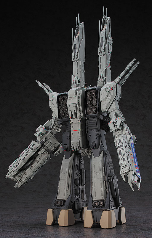 ハセガワ、プラモデル「SDF-1 マクロス艦 強攻型 “劇場版”」を5月19