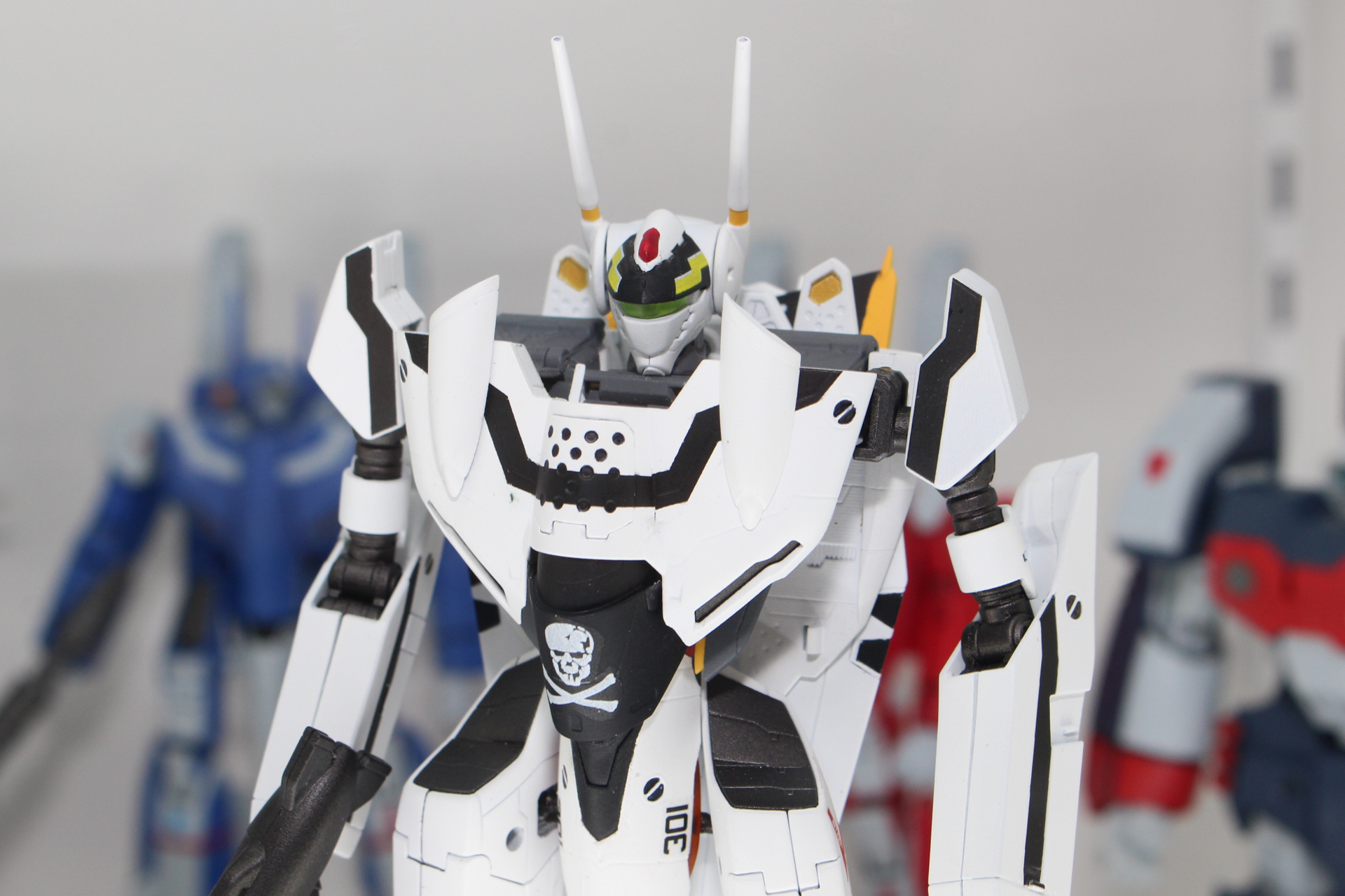 特別企画】【魂ネイションズ撮り下ろし】「HI-METAL R」に「VF-0S