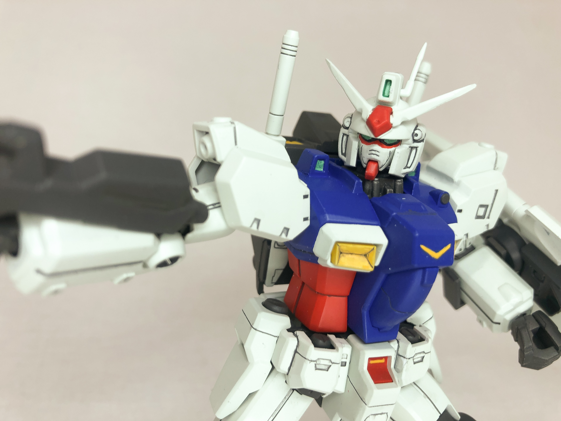 特別企画】「HGUC 1/144 ガンダムGP01」をファレホで全塗装 調色不要で初心者でも扱いやすい、スペイン発の水性塗料を楽しむ - HOBBY  Watch