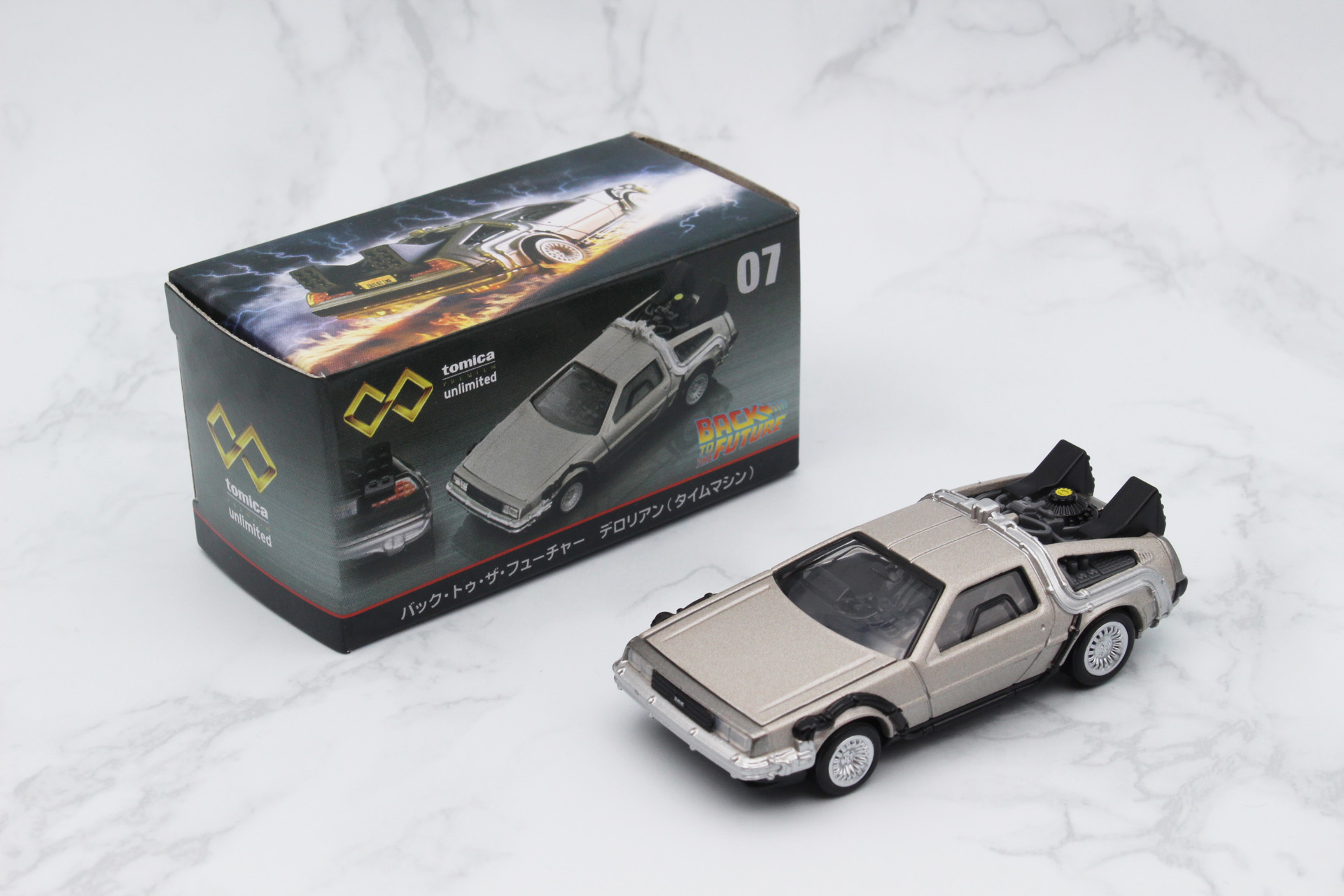 特別企画 トミカ新車インプレッション 6月は映画 バック トゥ ザ フューチャー の デロリアン タイムマシン が登場 Bttf のデロリアンのトミカが クオリティの高い造形と塗装を備えてついに発売 Hobby Watch