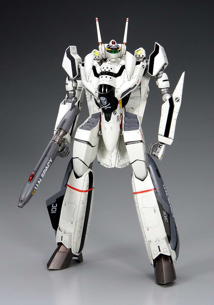 ハセガワ、プラモデル「VF-0A/S バトロイド“マクロス ゼロ”」を9月4日に再販決定！ - HOBBY Watch