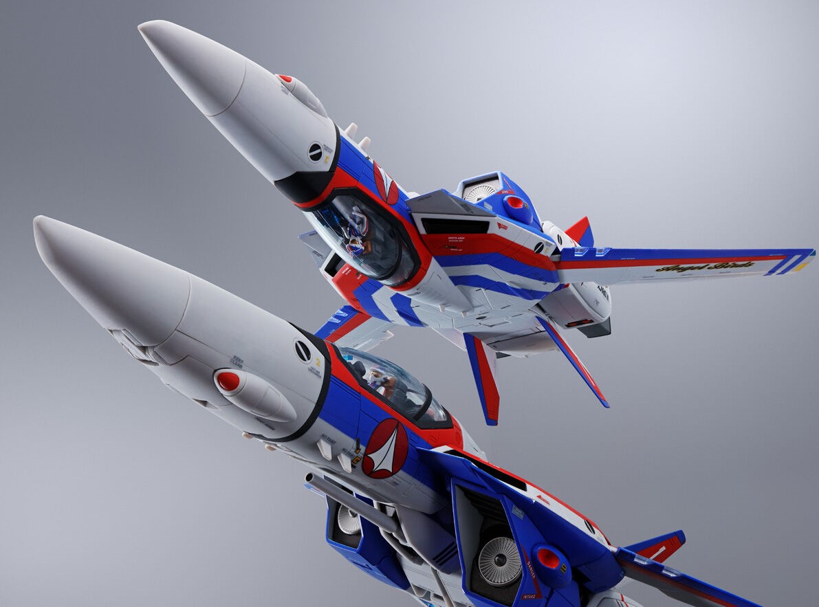 超時空要塞マクロス」40周年記念！ 「DX超合金VF-1Aバルキリー