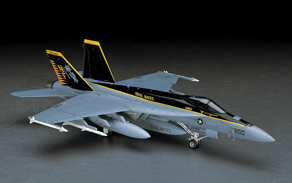【未組立】Hasegawa 1/32スケール F/A-18E スーパーホーネット ハセガワ、プラモデル「F/A-18E スーパーホーネット」＆「F/A-18F