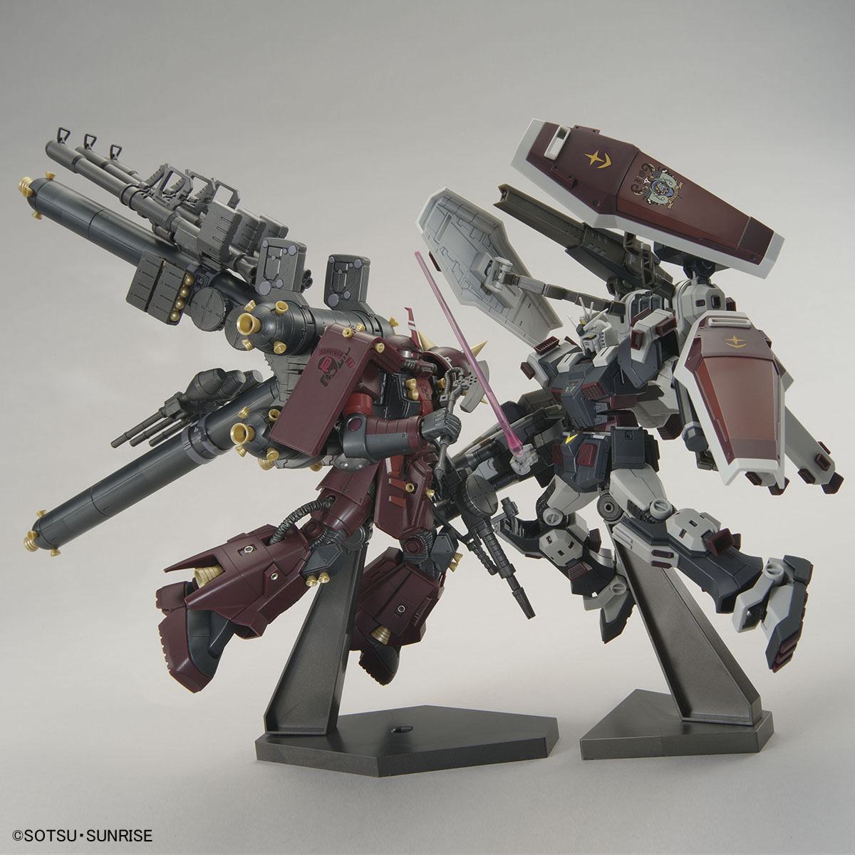 ガンダムベース限定ガンプラ「フルアーマー・ガンダム VS サイコ・ザク