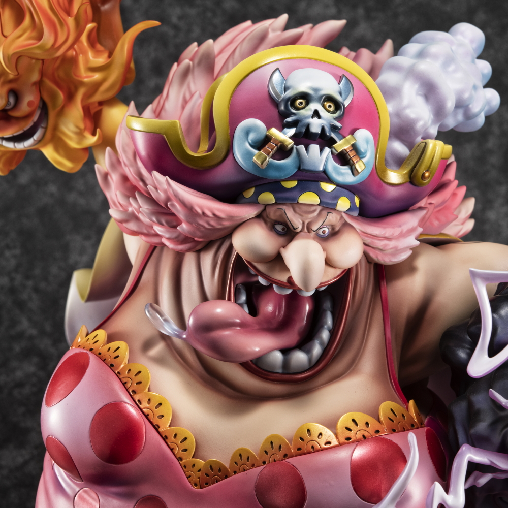 ONE PIECE」より四皇のビッグ・マムが30cm超えの大きなサイズで立体化