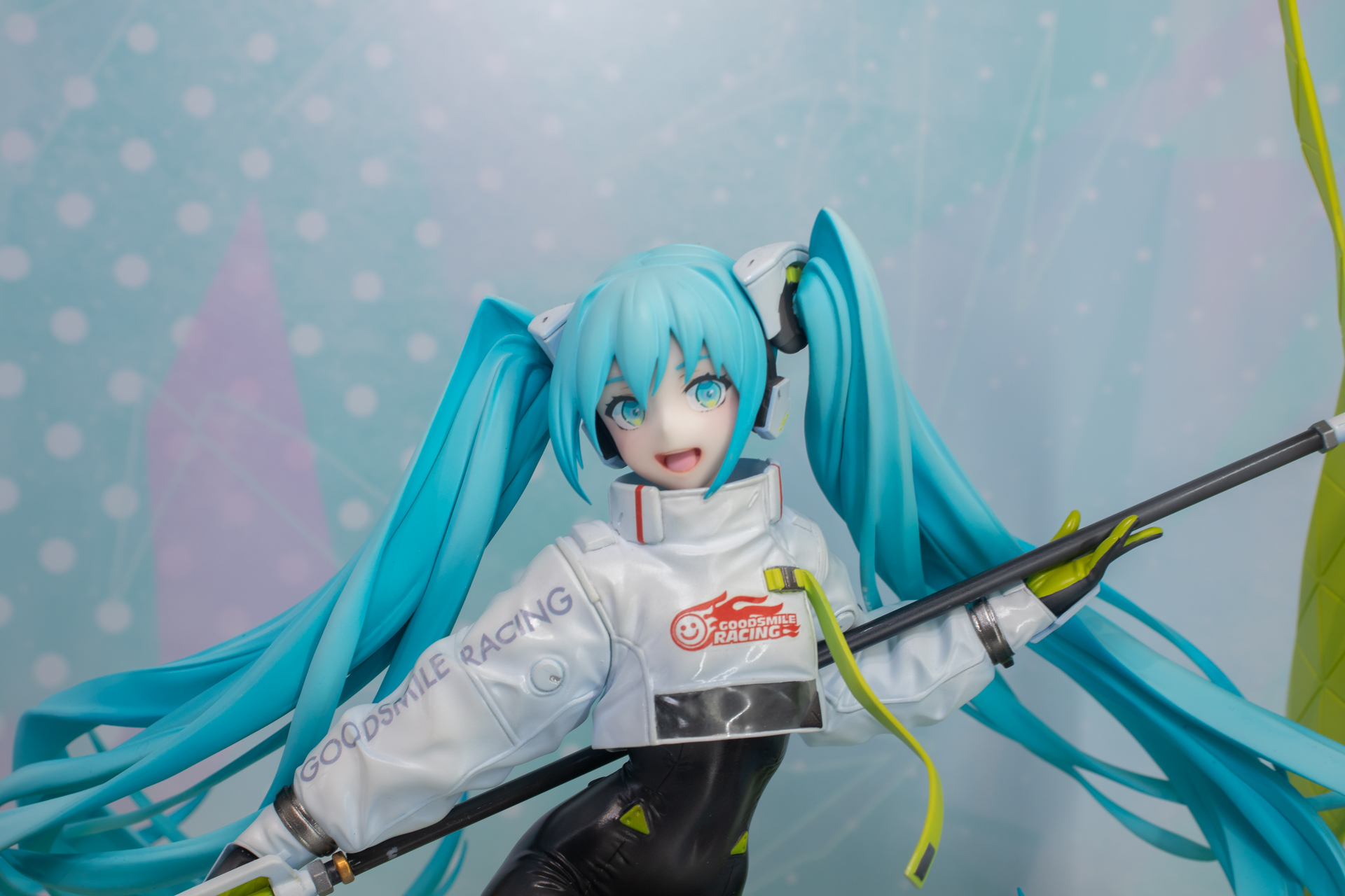 ワンホビG】初音ミクの新作フィギュアが展示！レーシングミクに雪ミク