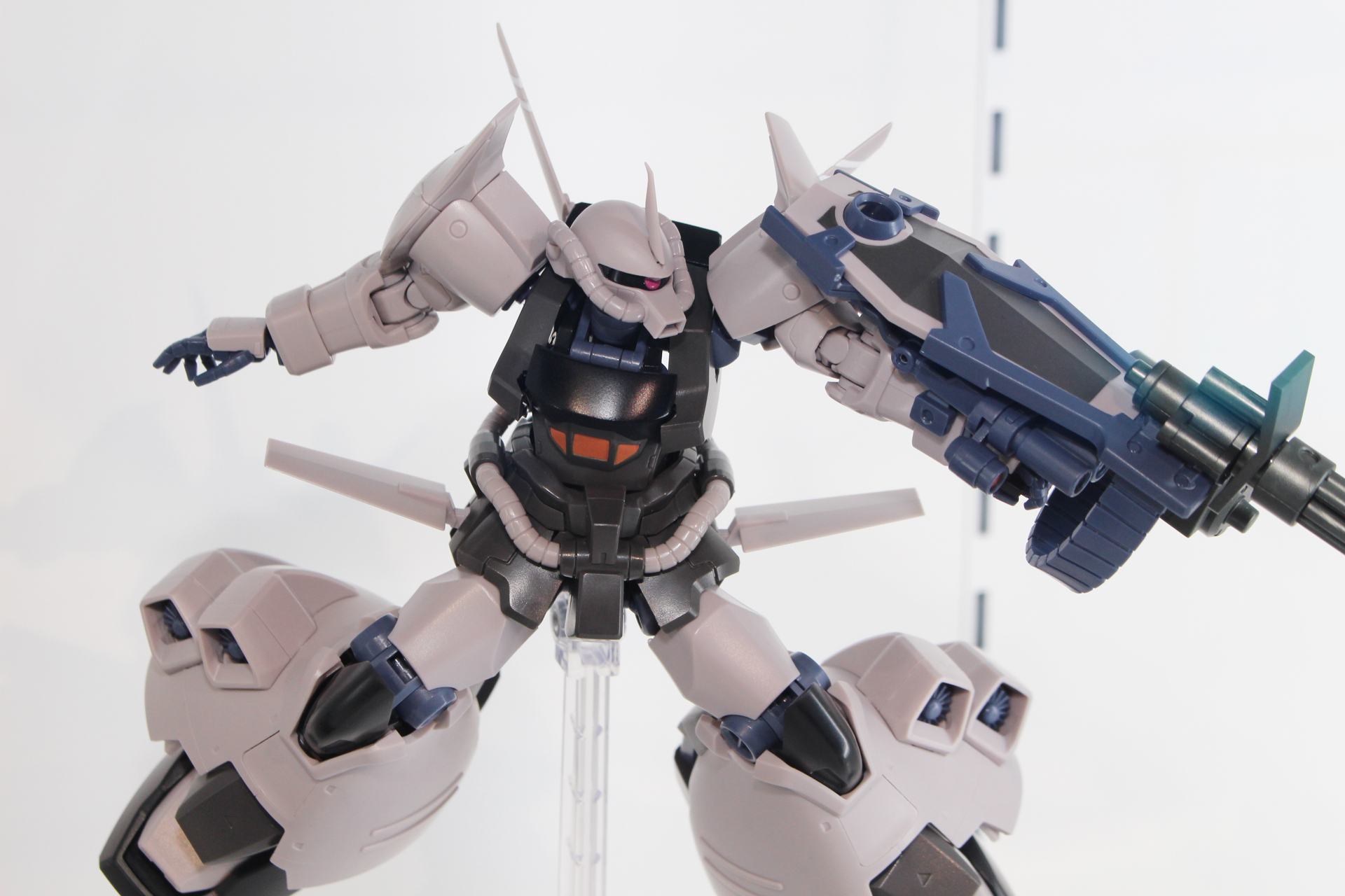 国内最安値！ HGUC グフ・フライトタイプ1/144(品) (shin ホビー 