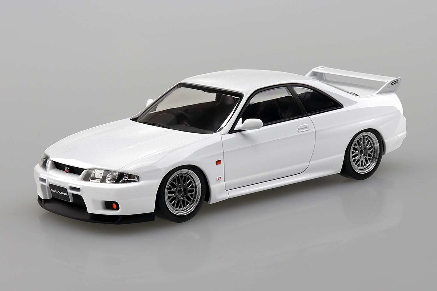 ザ☆スナップキット」シリーズより、「ニッサン R33 スカイラインGT-R