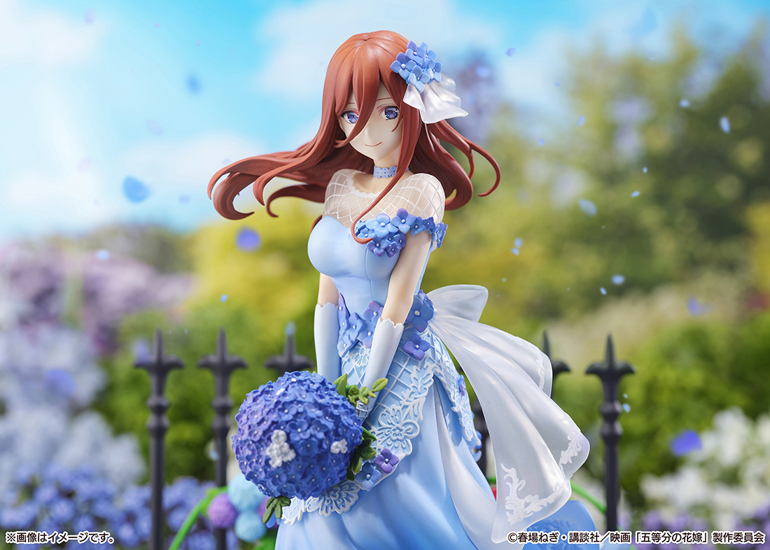 五等分の花嫁フィギュア 映画「五等分の花嫁」より「中野 三玖」が青を基調にしたドレス姿で