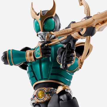 紫のクウガこと「S.H.Figuarts 仮面ライダークウガ タイタンフォーム