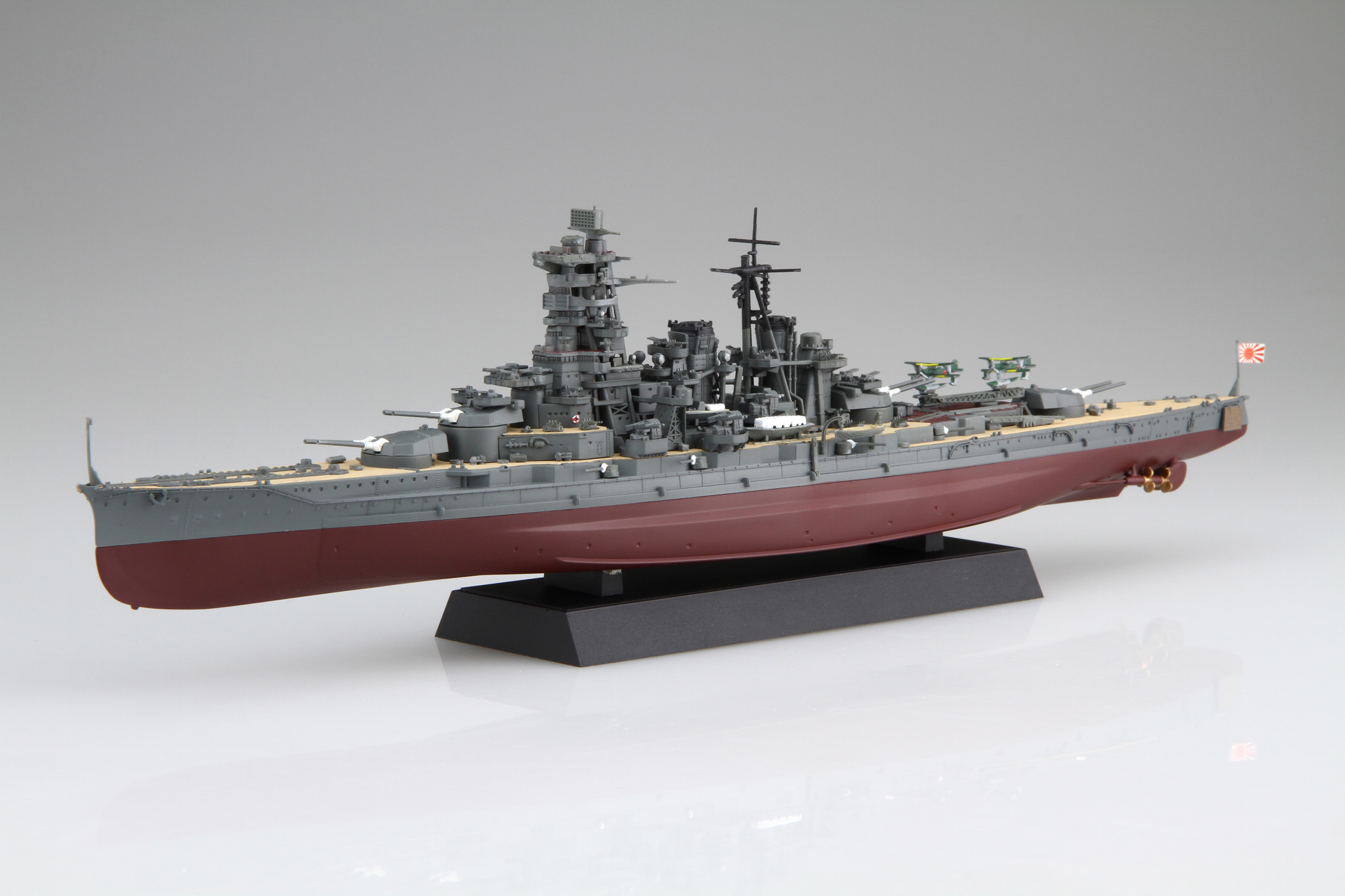 フジミ模型、1/700プラモデル「日本海軍戦艦 金剛」「日本海軍航空母艦