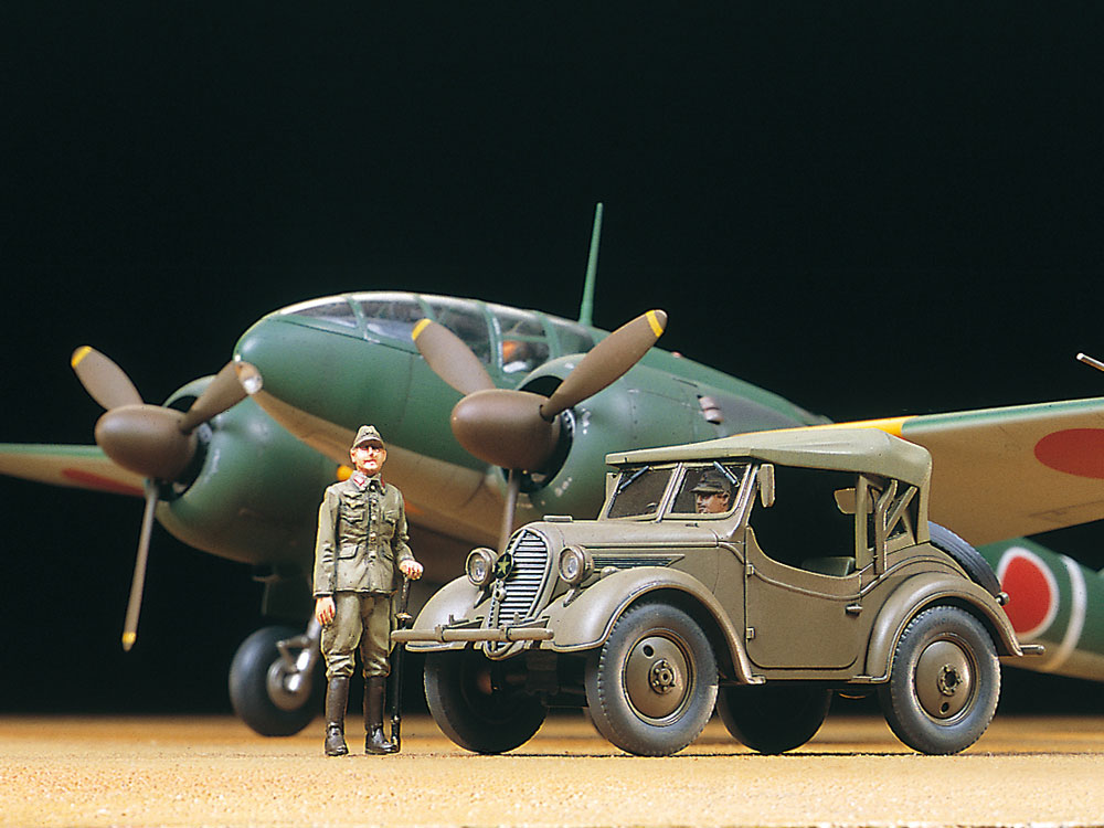タミヤ「1/48 百式司令部偵察機III型・くろがね四起セット」8月10日