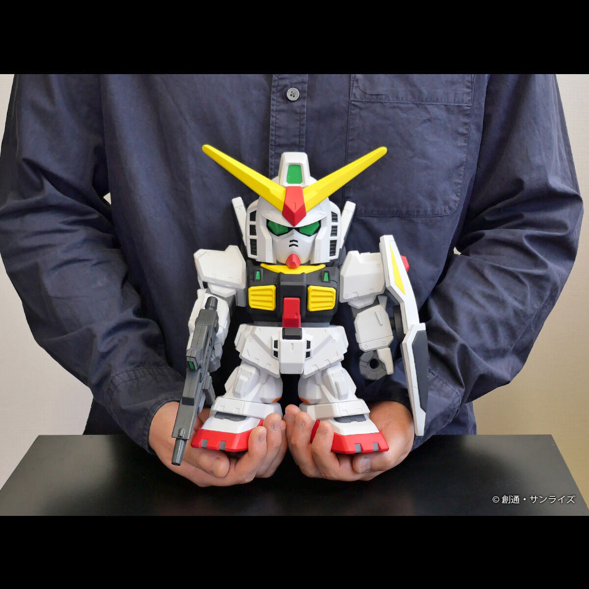 機動戦士Zガンダム」より「RX-178 ガンダムMk-II」のジャンボソフビ