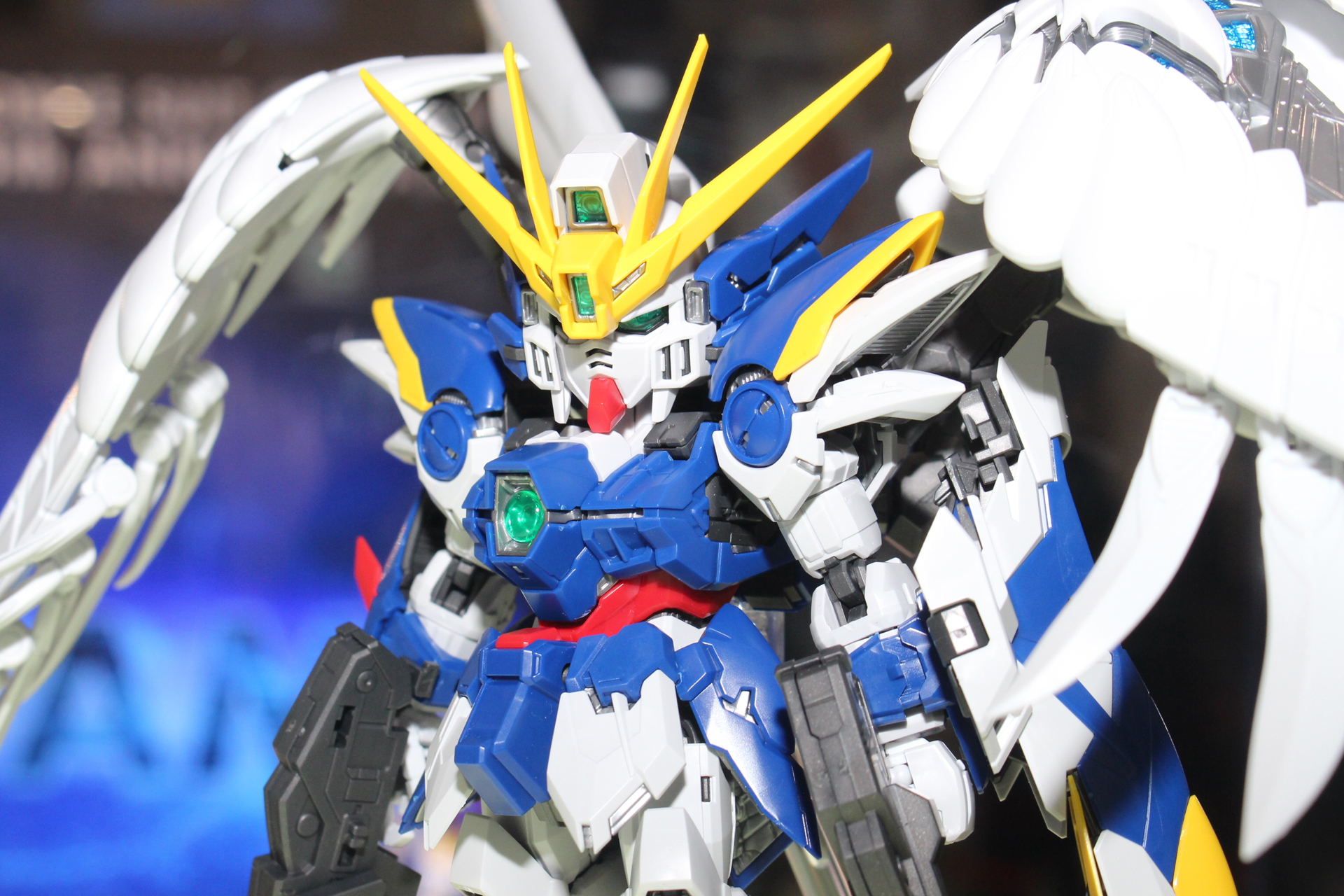 特別企画】【ガンダムベース撮り下ろし】シリーズ初の可変機構を