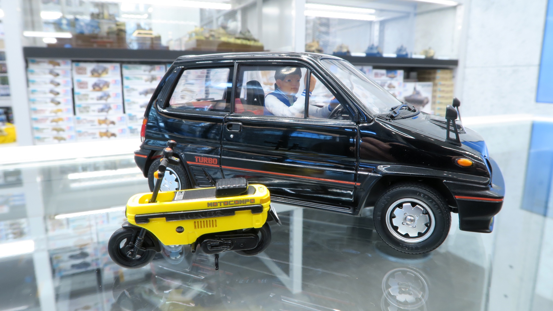 特別企画】【タミヤ撮り下ろし】「1/24 Honda シティ ターボ」、80年代を象徴するホンダのじゃじゃ馬マシンがモトコンポと共に25年ぶりの登場！  - HOBBY Watch