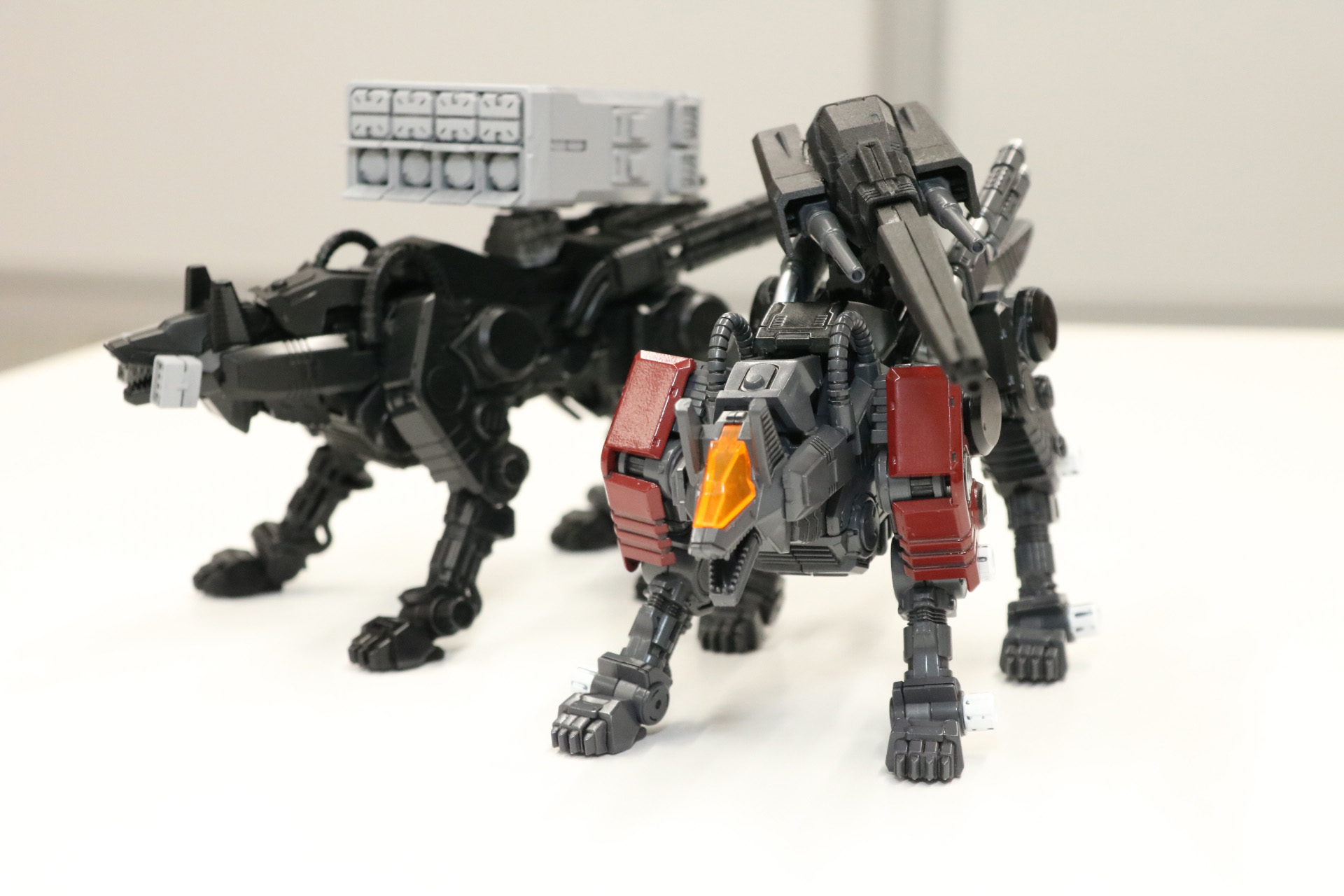 リアライズモデル トリニティライガー　アーバイン専用コマンドウルフ　セット main.jpg