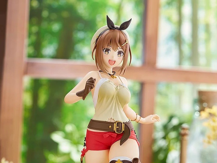 アニメ「ライザのアトリエ」より今にも駆けだしそうなライザが