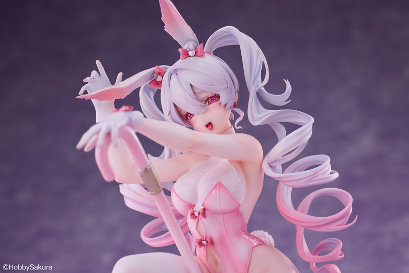 艶のある肌とバニースーツ。「杖バニーガール illustration by 兎扎特