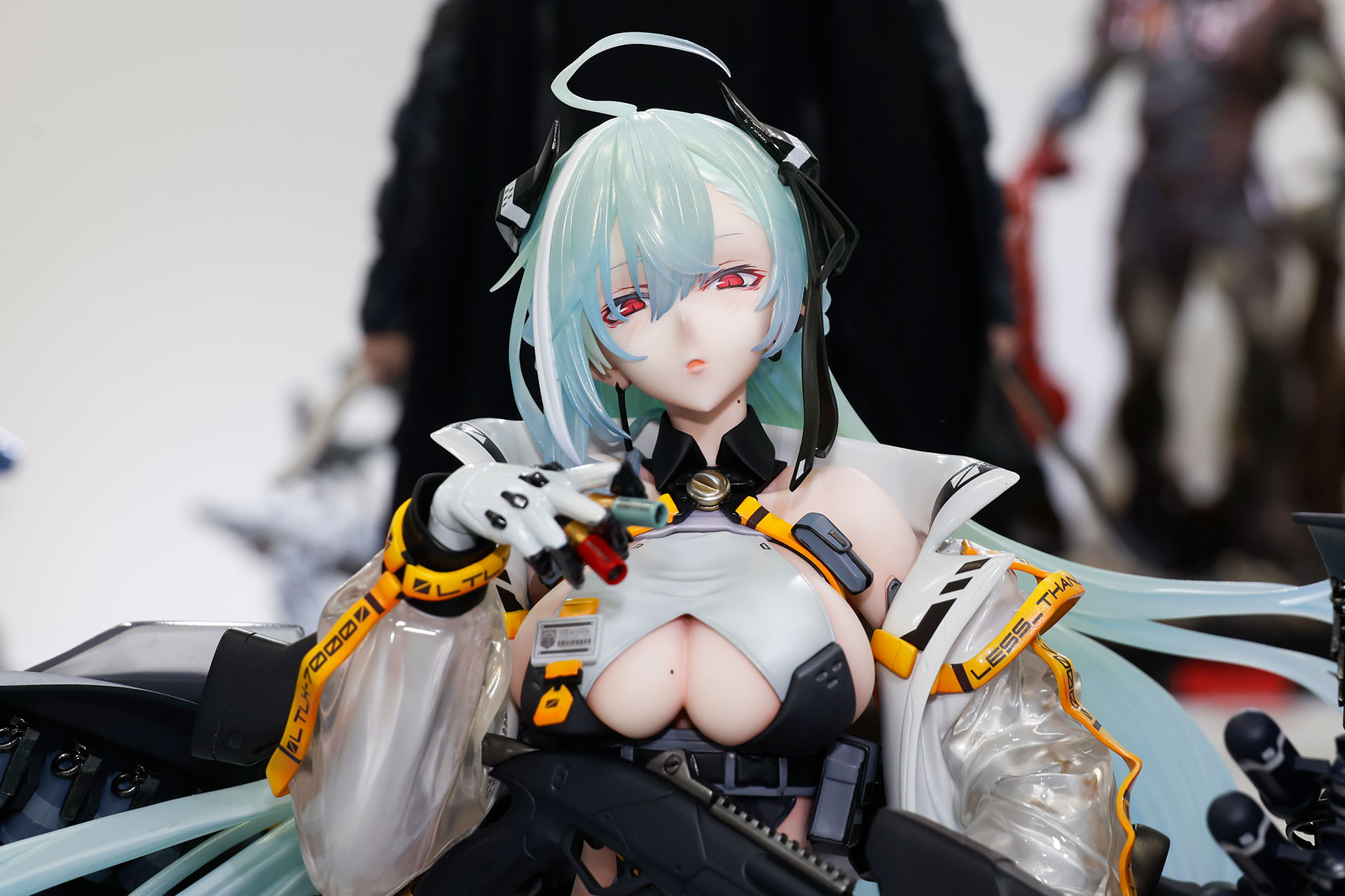 ドールズフロントライン」LTLX-7000がディテール感満載のスタチューで