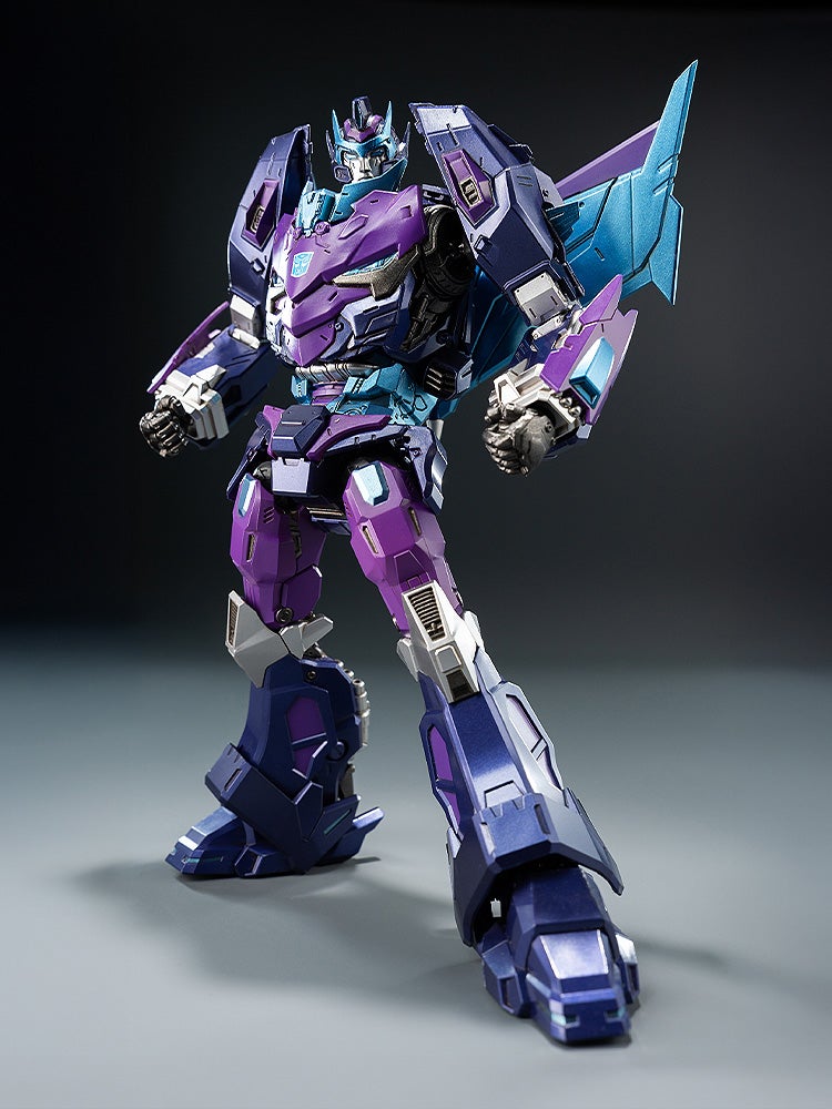 TRANSFORMERS: LOST LIGHT」に登場する青と紫のカラーリングの「ロスト