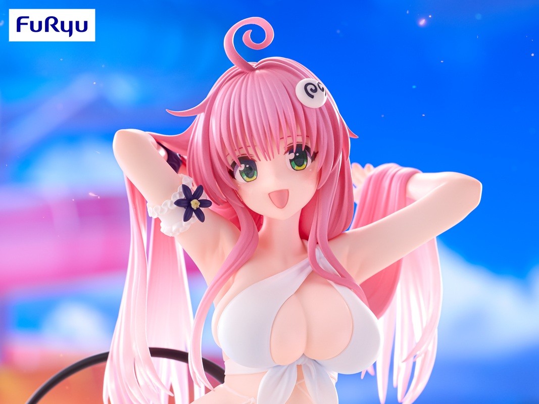 To LOVE る―とらぶる―ダークネス」よりララと古手川唯がセクシーな水着