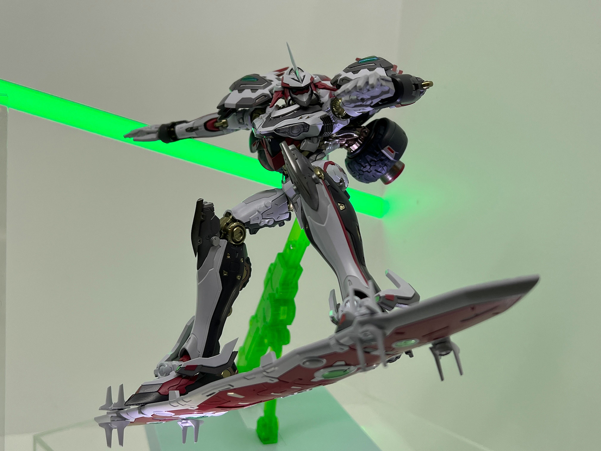 交響詩篇エウレカセブン」より「METAL BUILD ニルヴァーシュ type ZERO