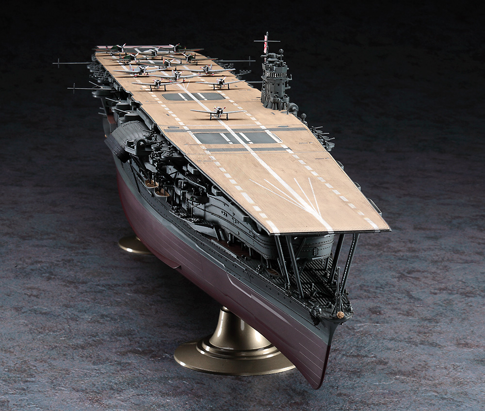 ハセガワ 1/350 日本海軍 航空母艦 赤城 “真珠湾攻撃” プラモデル 002.jpg