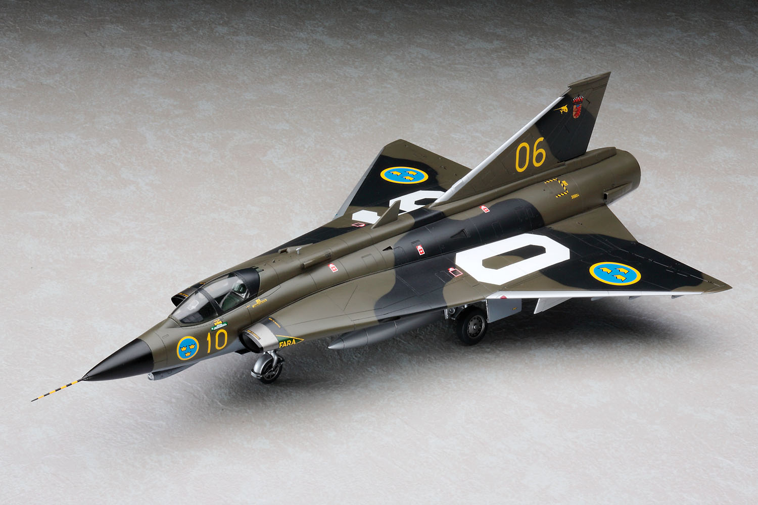 ハセガワ、1/48スケールプラモデル「J35F/J ドラケン」再販分を本日