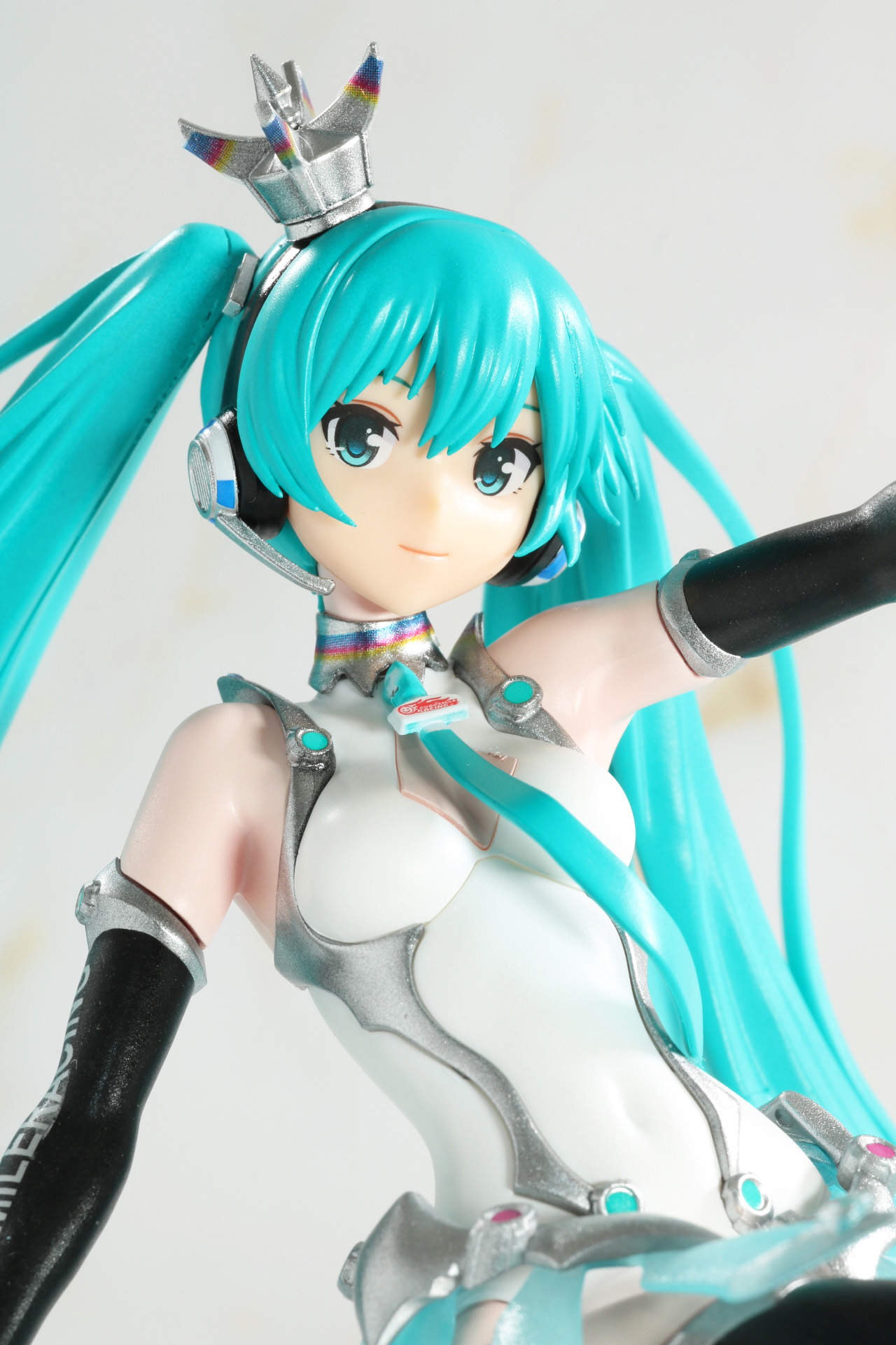 レビュー】「Reincarnation レーシングミク 2013Ver.」レビュー 造形美