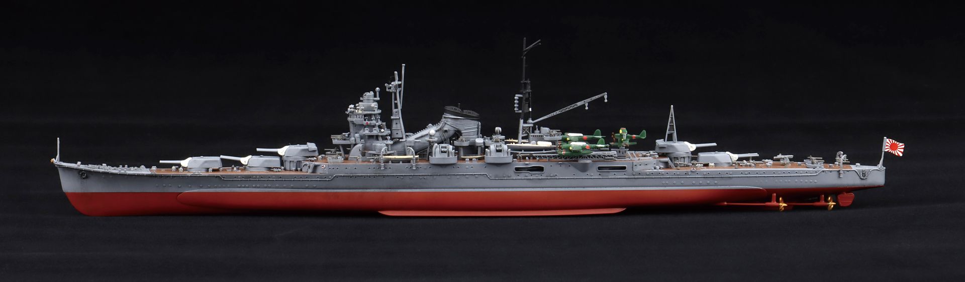 フジミ模型、1/700スケール「日本海軍重巡洋艦 鈴谷」を本日出荷開始