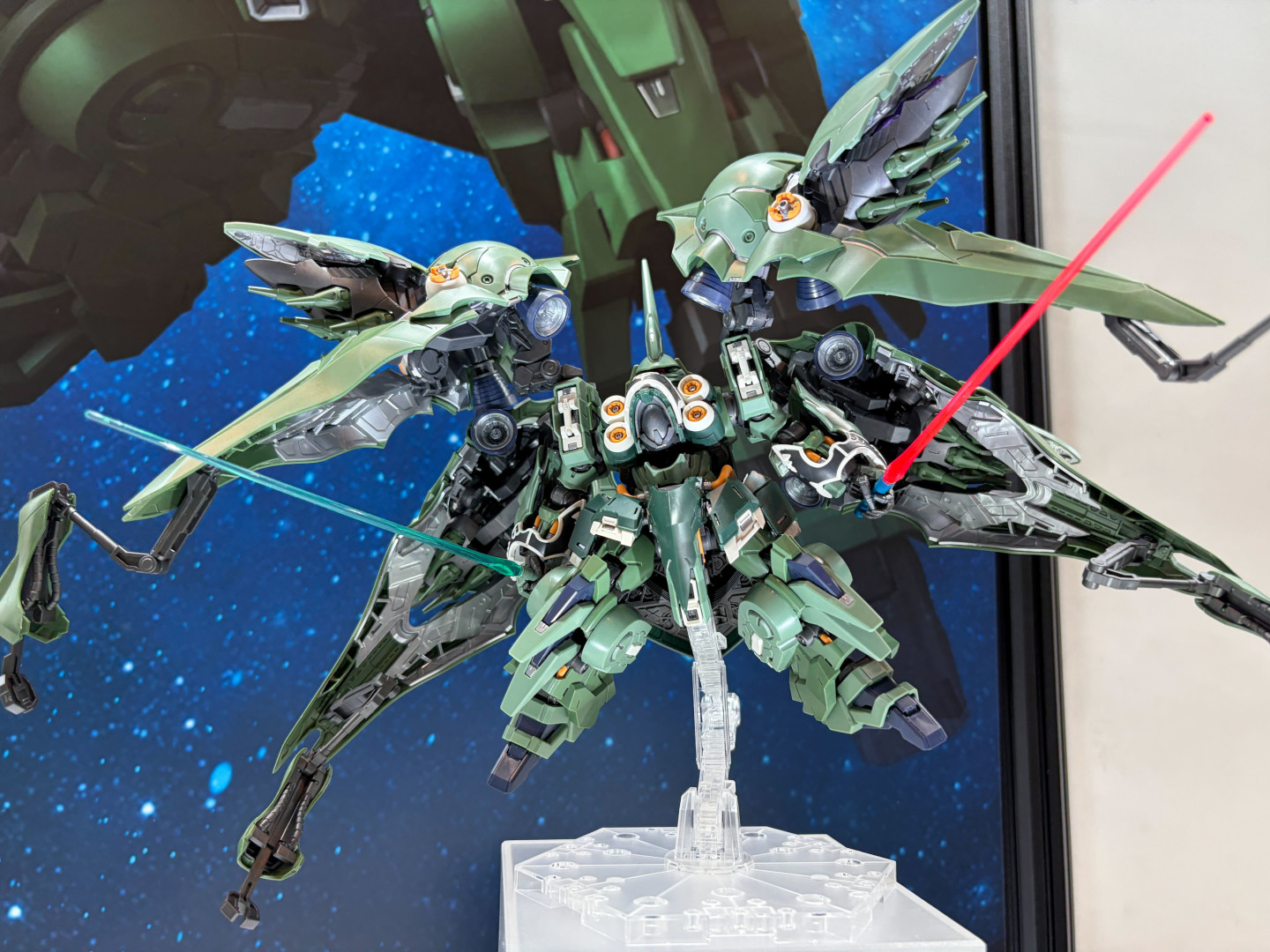 機動戦士ガンダムUC」よりガンプラ「MGSD クシャトリヤ」が初展示