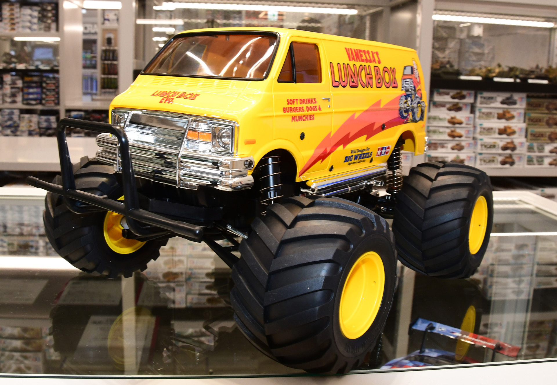 特別企画】地形に追随する自由度の高い足回り！ タミヤのオフロードRC