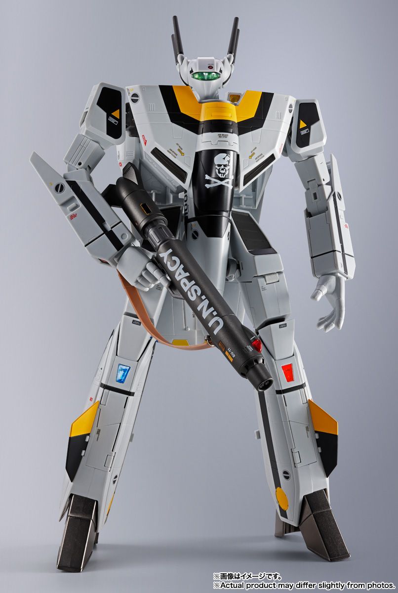超時空要塞マクロス」より「DX超合金 VF-1S バルキリー ロイ